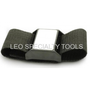 Magnetic Wristband for Holding Screws Nails Bolts Drilling Bits